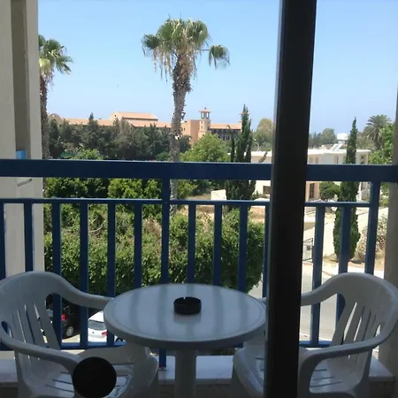 齐索斯酒店 酒店 Paphos