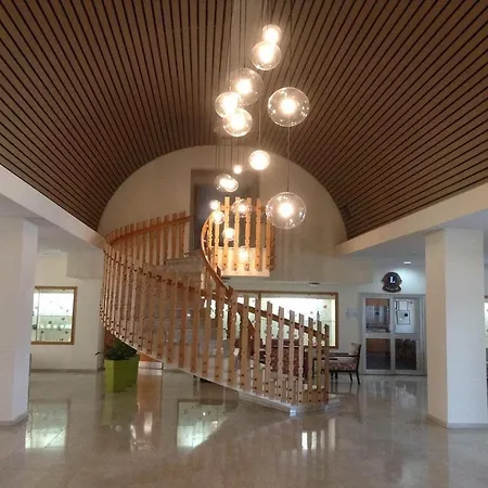 齐索斯酒店 3* Paphos